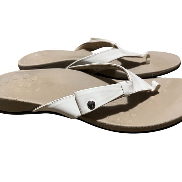 Women's Size 10 Vionic Carolyn Sandals - White - Picture 2 of 4